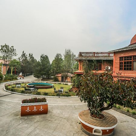 Grand Norling Hotel'S Resort Kathmandu Exteriör bild