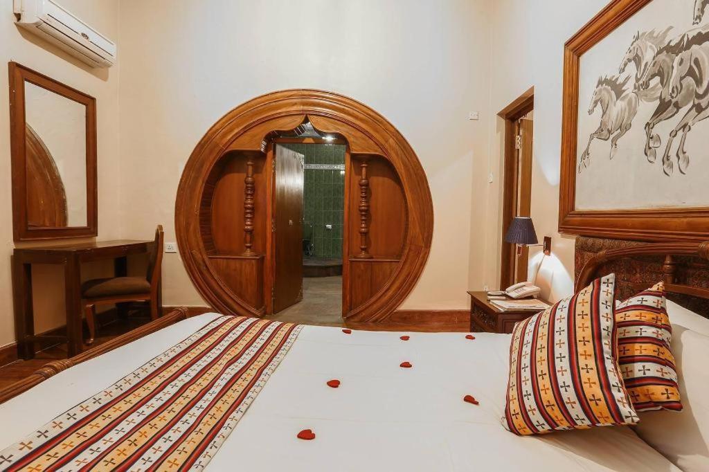 Grand Norling Hotel'S Resort Kathmandu Exteriör bild