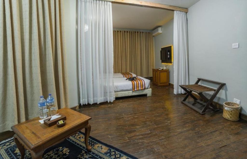 Grand Norling Hotel'S Resort Kathmandu Exteriör bild